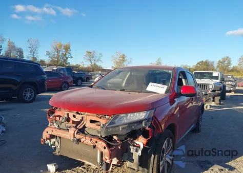 2020 Mitsubishi Outlander Sport 2.0 Es z USA, uszkodzony, nr VIN JA4AP3AU7LU030588